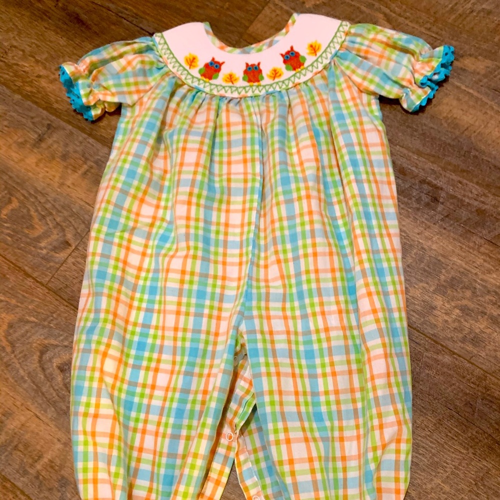 Long smocked owl bubble